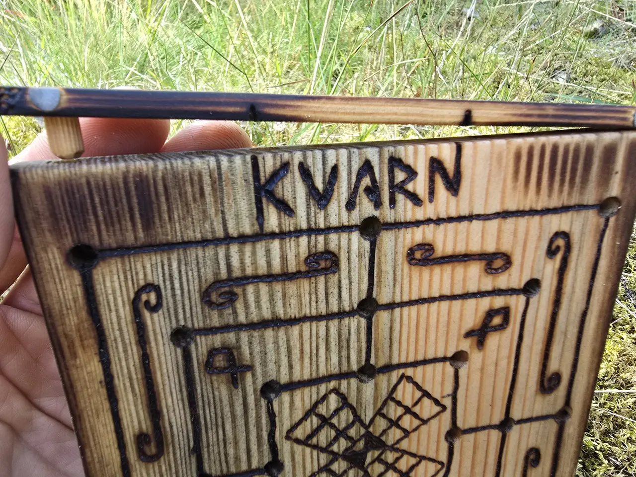 Kvarnspel med inbyggd pjäsförvaring - Bild 6